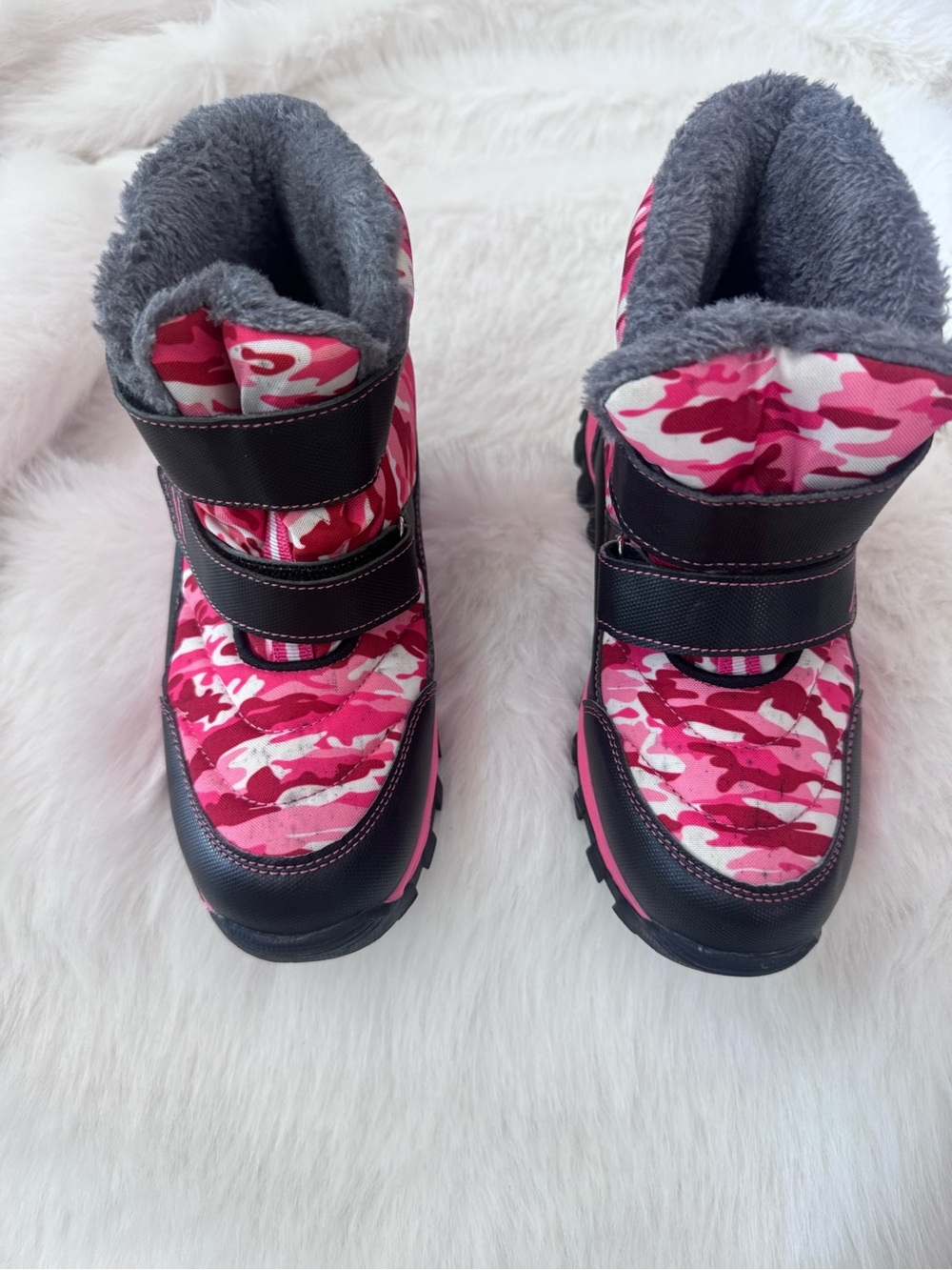 Kids Pink Camo Insulated Snow Boots with Faux Fur Lining